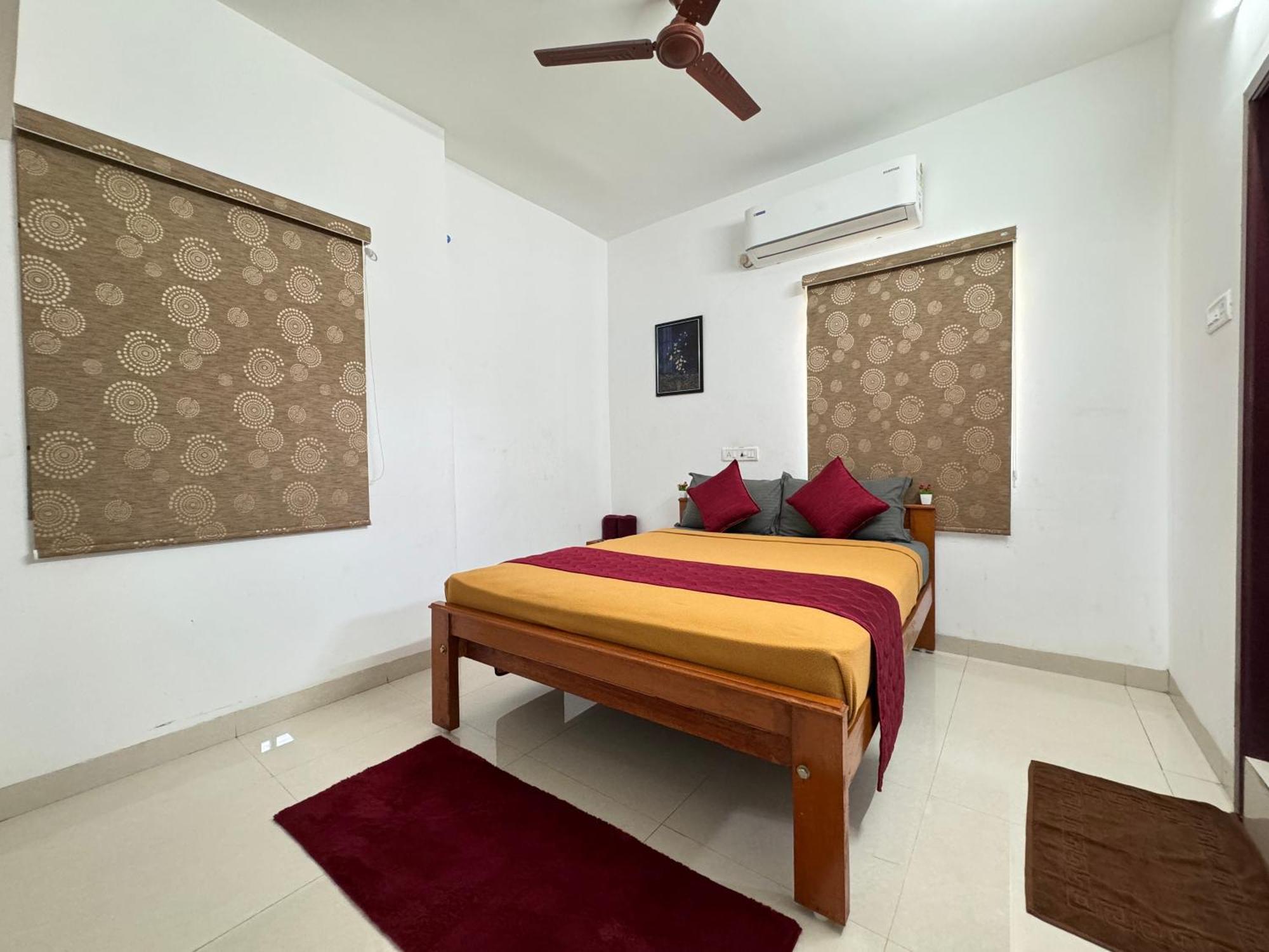 Royal Service 2* Chennai